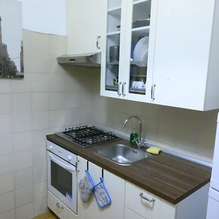 Cialdini Centro Appartement *